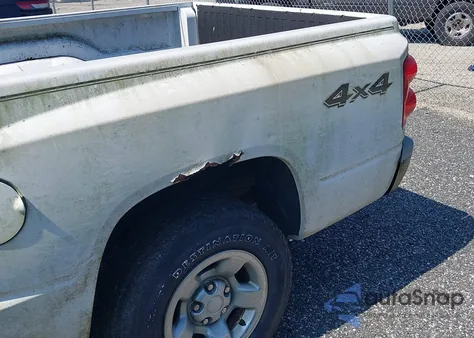 2005 Dodge Dakota St from USA, damaged, VIN 1D7HW22K45S332021